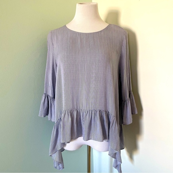 Simply Vera Vera Wang Tops - Simply Vera Wang Women’s Asymmetrical Blue Striped Blouse Size M